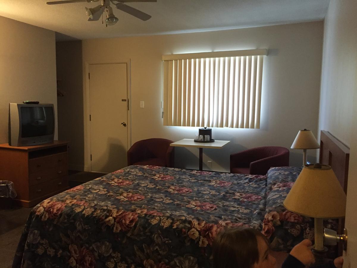 Hotel Motel Arnold Woburn Esterno foto